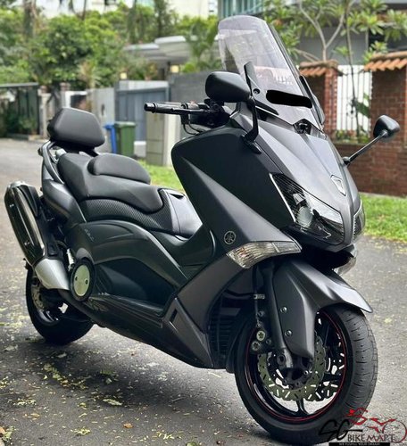 YAMAHA TMAX 530 BLACKMAX, Motorbikes on Carousell