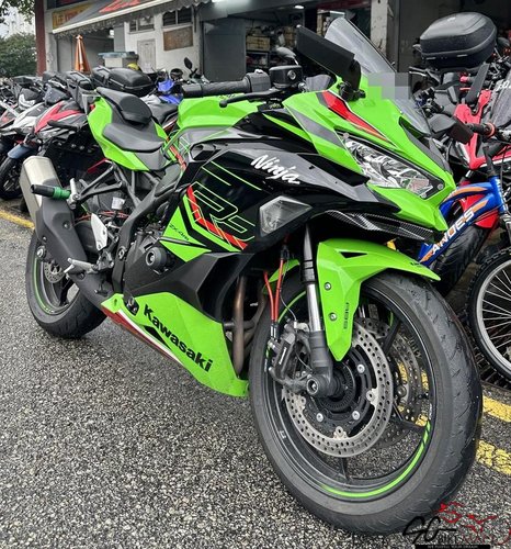 Used Kawasaki ZX-4RR Ninja bike for Sale in Singapore