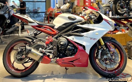Used Triumph Daytona 675R bike for Sale in Singapore Price Reviews Contact Seller SGBikemart