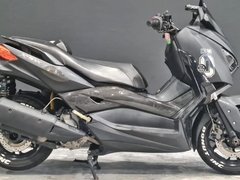 Yamaha Xmax 300