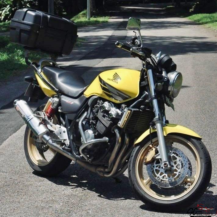 cb super four 400