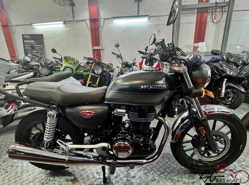 Used Honda CB350 Hness bike for Sale in Singapore - Price, Reviews ...