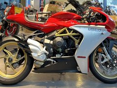 MV Agusta Superveloce 800