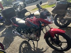 Used Yamaha YBR125 for sale