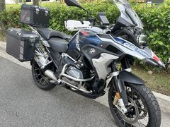 BMW R1250GS