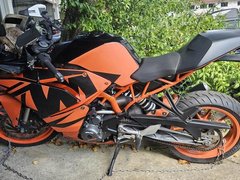 Used KTM RC390 for sale