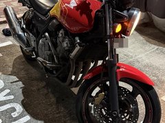 Honda CB400 Super 4 Revo