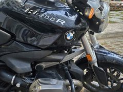 BMW R1200R