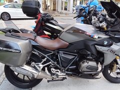 BMW R1200RS