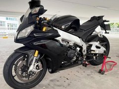 Aprilia RSV4 R APRC