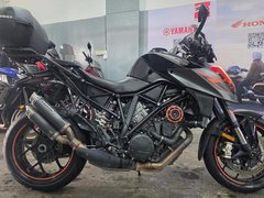 KTM 1290 Super Duke R