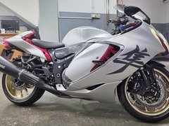 Suzuki GSX-R1300 Hayabusa