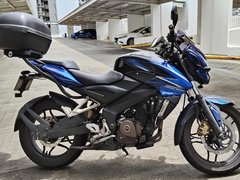 Bajaj Pulsar NS200