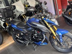 Honda Hornet 2.0
