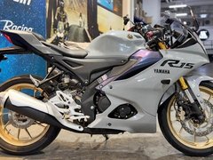 Yamaha YZF-R15M