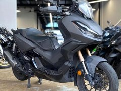 Honda Adv 350