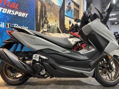 Honda Forza 350