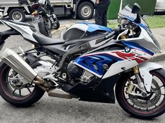 BMW S1000RR