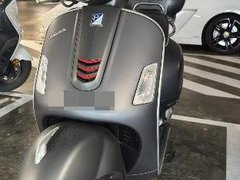 Vespa GTS 300 Super Sport