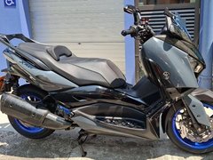 Yamaha Xmax 300