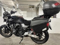 Honda CB400 Super 4 Revo