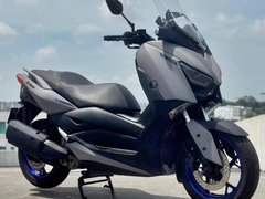 Yamaha Xmax 300