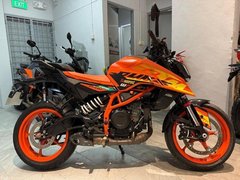 KTM 390 Duke