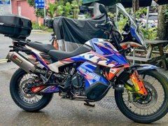 KTM 890 Adventure