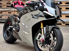 Ducati Panigale V4S