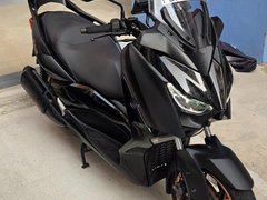 Yamaha Xmax 300