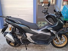 Honda Adv 150