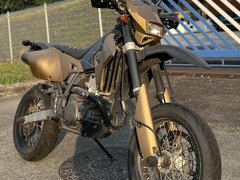 Suzuki DRZ400SM