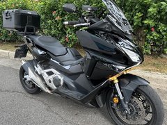 Honda Forza 750