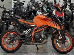 KTM 390 Duke