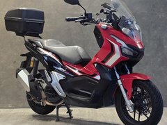 Honda Adv 150