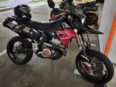 Suzuki DRZ400SM