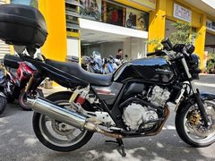 Honda CB400 Super 4 Revo