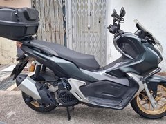 Honda Adv 150