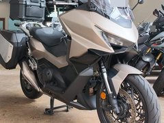 Honda Forza 750
