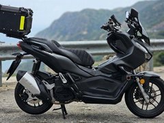 Honda Adv 150
