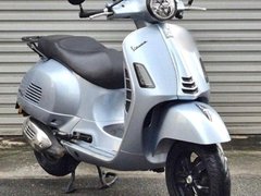 Vespa GTS 300 Super Tech