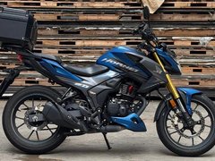 Honda Hornet 2.0