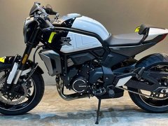 CFMoto 700CL-X Sport