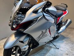 Suzuki GSX-R1300 Hayabusa