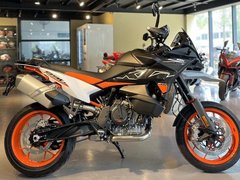 KTM 890 SMT