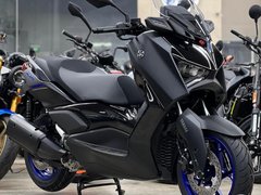 Yamaha Xmax 300