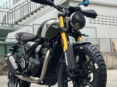 Triumph Scrambler 400 X