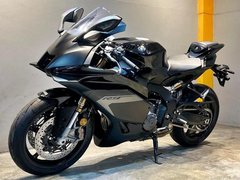 Yamaha YZF-R9
