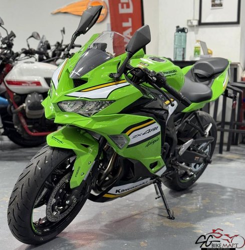  New Kawasaki ZX-4RR Ninja bike for Sale in Singapore - Price