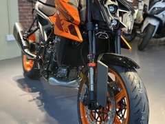 KTM 990 Duke